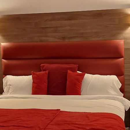 Hotel Happy Land Holliday Residential Épinay-sur-Seine Zewnętrze zdjęcie