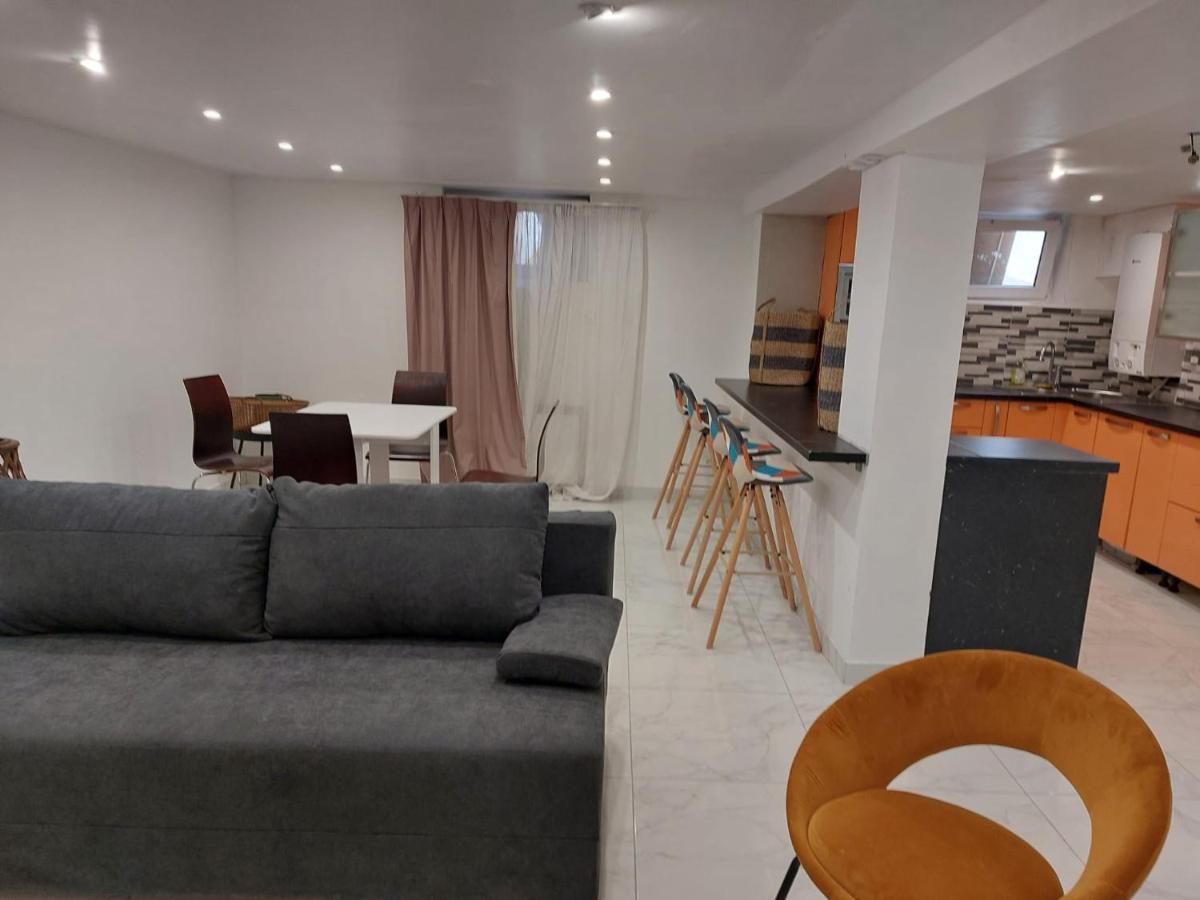Hotel Happy Land Holliday Residential Épinay-sur-Seine Zewnętrze zdjęcie